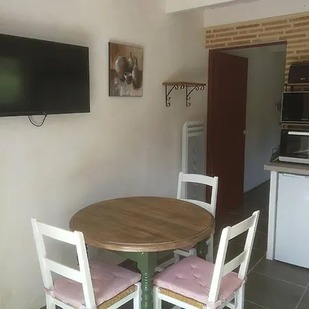 Le Gitounet Sur La Route Des Bastides