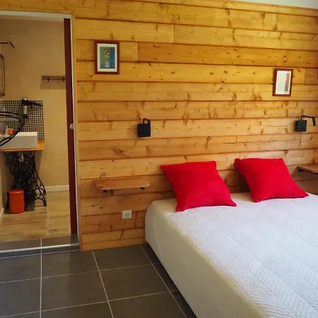 Semesterbostad Le Gitounet Sur La Route Des Bastides Labouquerie