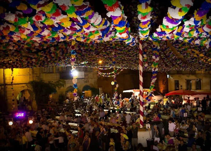 Semesterbostad Le Gitounet Sur La Route Des Bastides *